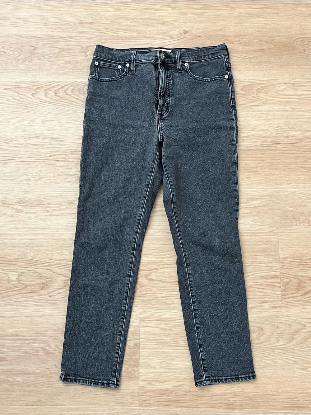 Madewell High-Rise Slim Straight Jeans in Washed Black